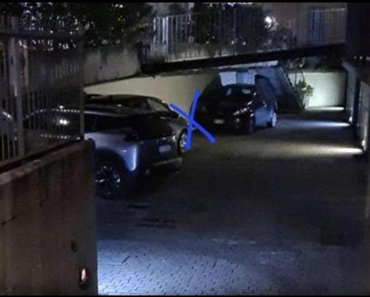 Mentana 14 Apartment Parma Bagian luar foto