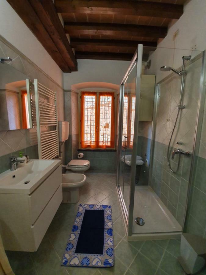 Mentana 14 Apartment Parma Bagian luar foto